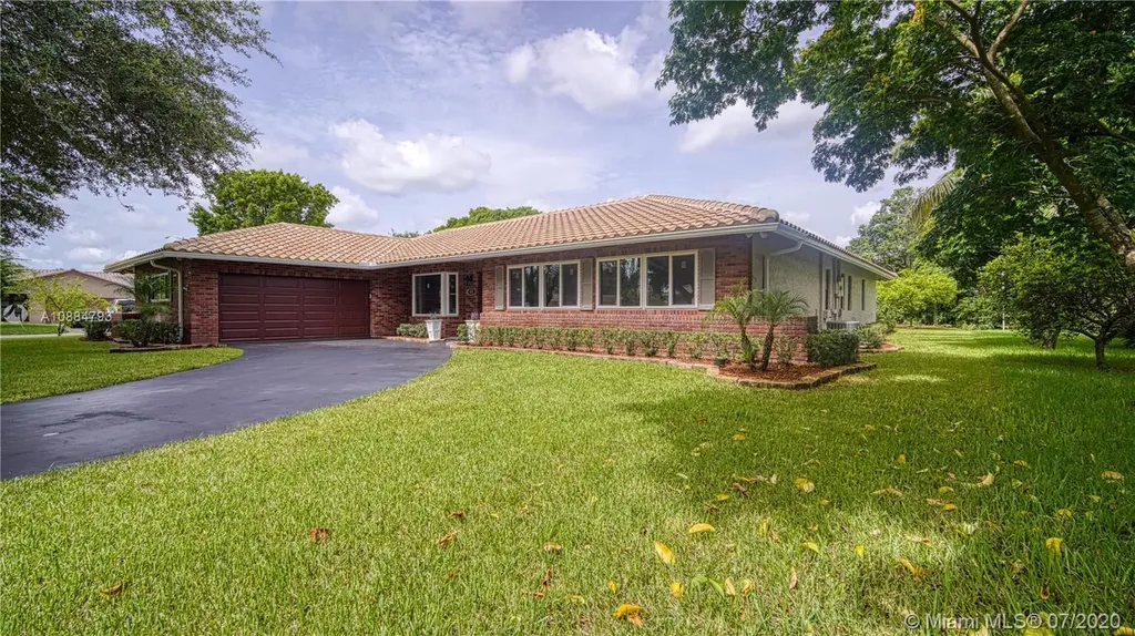 420 NW 94th Way Coral Springs FL 33071