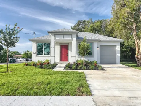 1840 NW 27th Street Oakland Park FL 33311