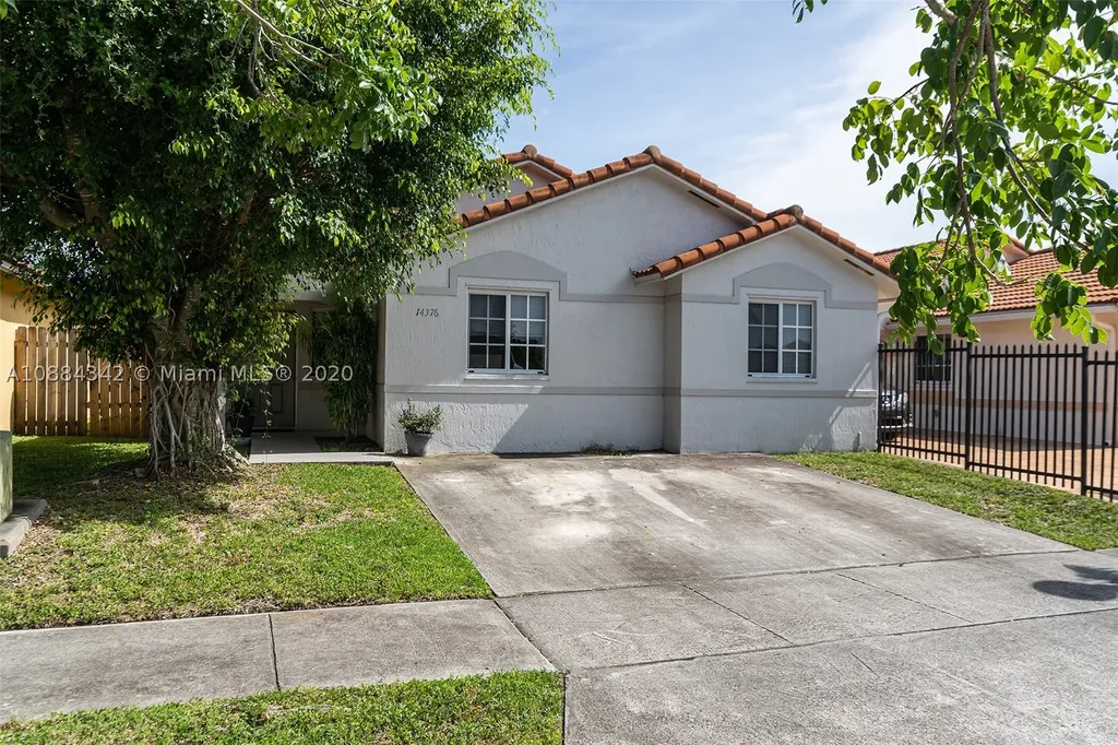 14376 SW 176th Terrace Miami FL 33177