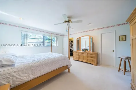 8340 SW 164th Terrace Palmetto Bay FL 33157
