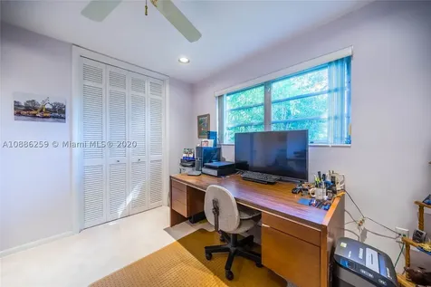 8340 SW 164th Terrace Palmetto Bay FL 33157