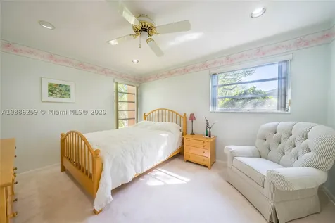 8340 SW 164th Terrace Palmetto Bay FL 33157