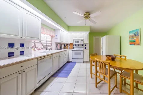 8340 SW 164th Terrace Palmetto Bay FL 33157