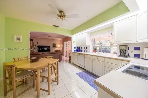 8340 SW 164th Terrace Palmetto Bay FL 33157