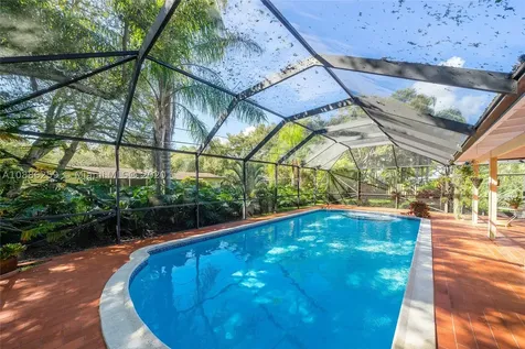 8340 SW 164th Terrace Palmetto Bay FL 33157