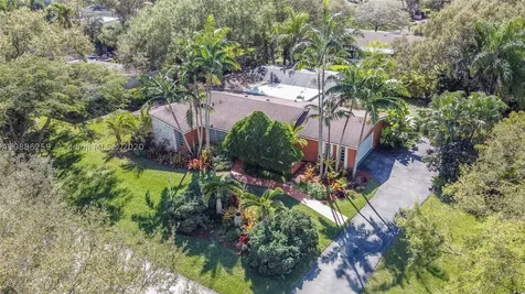 8340 SW 164th Terrace Palmetto Bay FL 33157