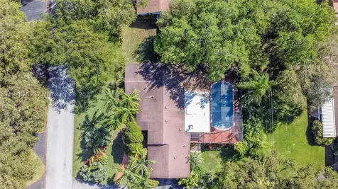 8340 SW 164th Terrace Palmetto Bay FL 33157