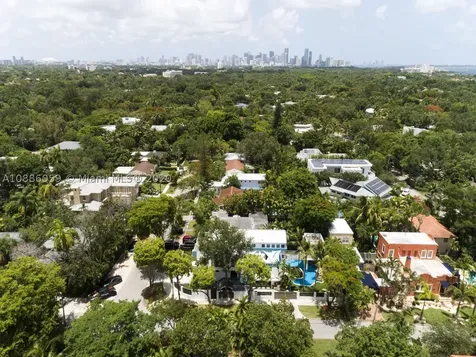 3005 Washington Street Miami FL 33133