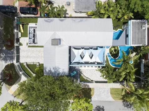 3005 Washington Street Miami FL 33133