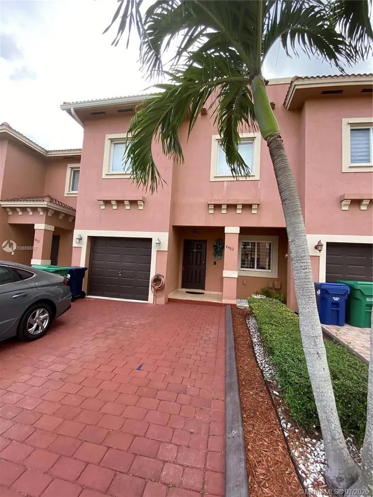 4462 SW 163rd Court Miami FL 33185