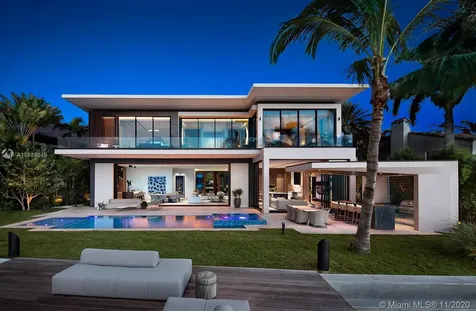 10 W San Marino Drive Miami Beach FL 33139