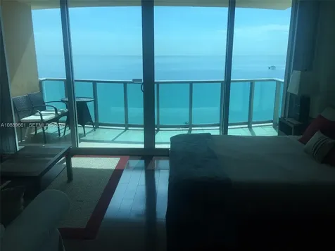 2501 S Ocean Drive Hollywood FL 33019