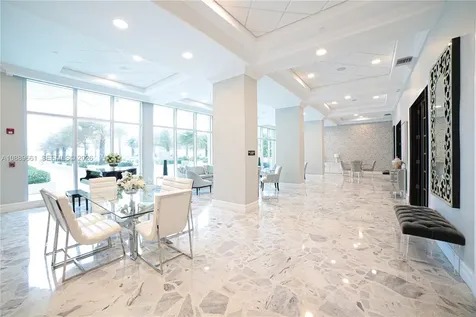 2501 S Ocean Drive Hollywood FL 33019