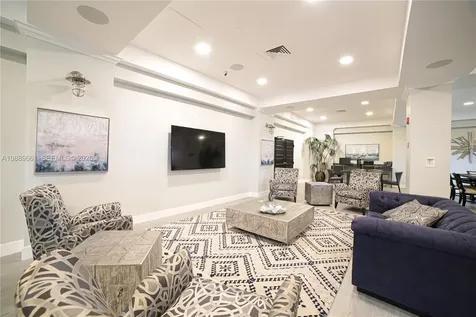 2501 S Ocean Drive Hollywood FL 33019