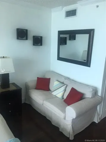 2501 S Ocean Drive Hollywood FL 33019
