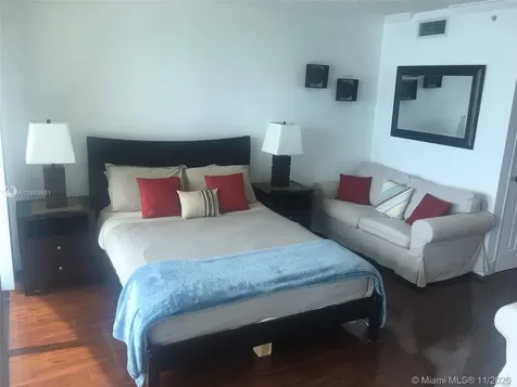 2501 S Ocean Drive Hollywood FL 33019