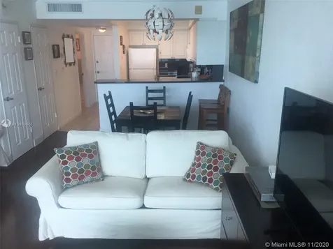 2501 S Ocean Drive Hollywood FL 33019