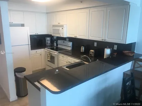 2501 S Ocean Drive Hollywood FL 33019