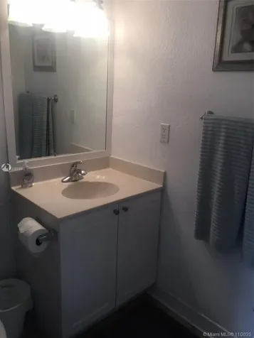 2501 S Ocean Drive Hollywood FL 33019