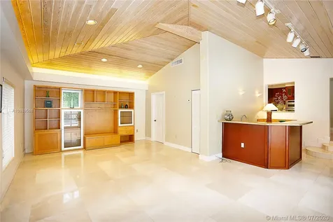 5409 Riviera Drive Coral Gables FL 33146