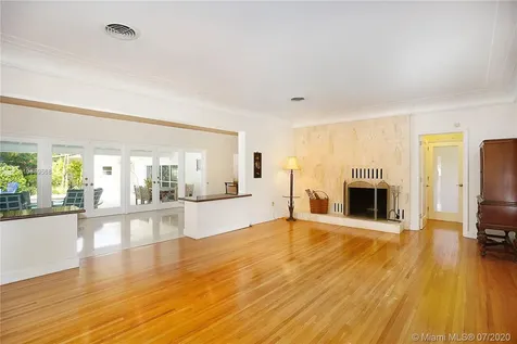 5409 Riviera Drive Coral Gables FL 33146