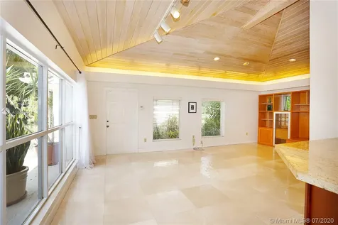 5409 Riviera Drive Coral Gables FL 33146