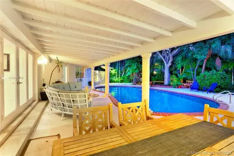 5409 Riviera Drive Coral Gables FL 33146