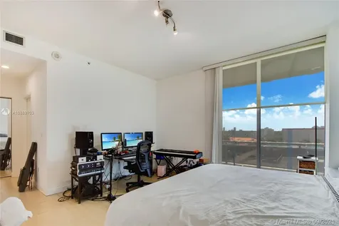 7901 Hispanola Avenue North Bay Village FL 33141
