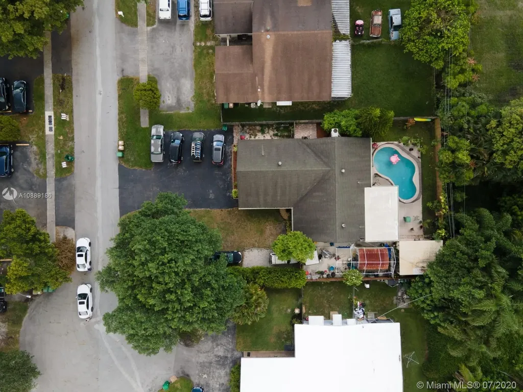 6190 SW 48th Court Davie FL 33314
