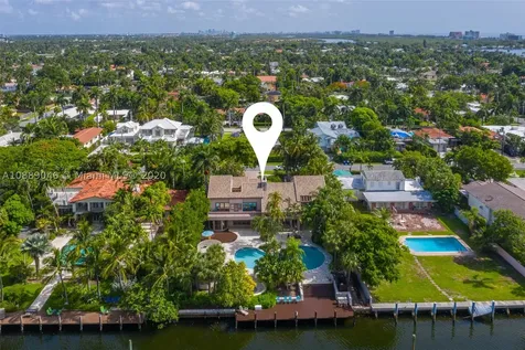 1030 N Southlake Drive Hollywood FL 33019