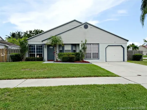 951 SW 134th Avenue Davie FL 33325