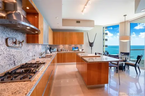 16051 Collins Avenue Sunny Isles Beach FL 33160