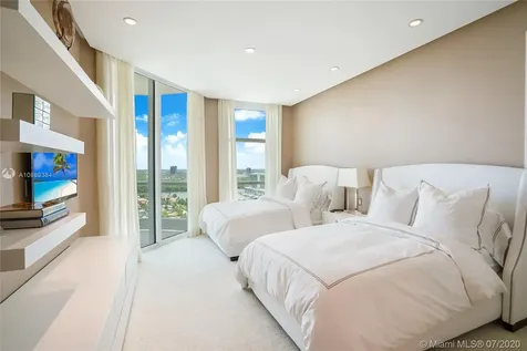 16051 Collins Avenue Sunny Isles Beach FL 33160
