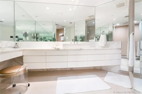 16051 Collins Avenue Sunny Isles Beach FL 33160