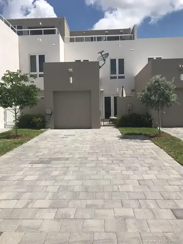 10506 NW 66th Street Doral FL 33178