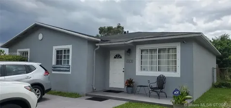 3878 NW 201st Terrace Miami Gardens FL 33055