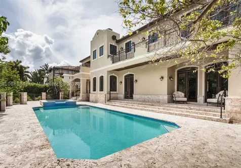 284 Carabela Court Coral Gables FL 33143