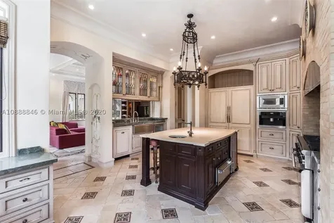 284 Carabela Court Coral Gables FL 33143