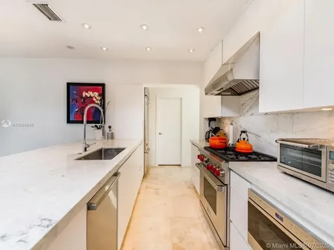 255 Glenridge Road Key Biscayne FL 33149