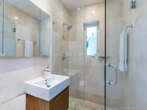 255 Glenridge Road Key Biscayne FL 33149