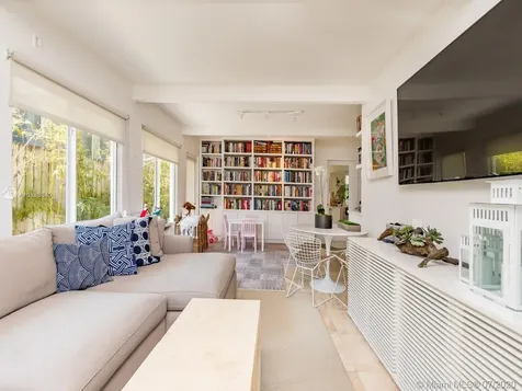 255 Glenridge Road Key Biscayne FL 33149