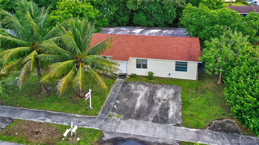 3381 NW 194th Terrace Miami Gardens FL 33056