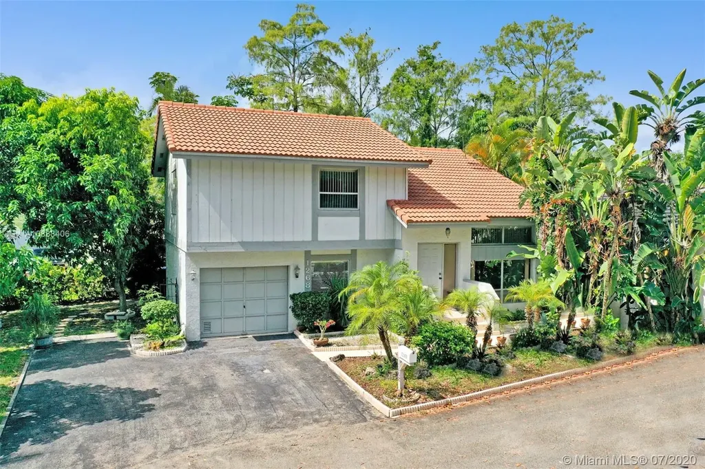 1268 NW 91st Avenue Coral Springs FL 33071