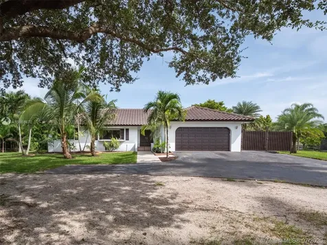 20211 SW 48th Place Southwest Ranches FL 33332