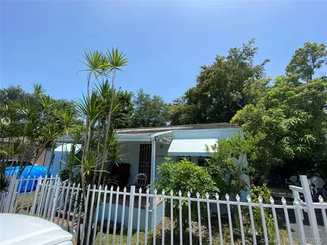 28 NW 68th Street Miami FL 33150