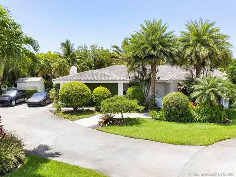 7100 SW 118th Street Pinecrest FL 33156