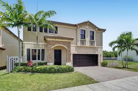 22804 SW 105th Avenue Cutler Bay FL 33190