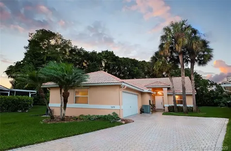 5379 Grande Palm Circle Delray Beach FL 33484