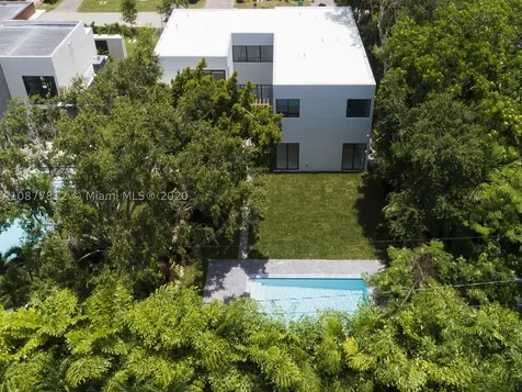 6485 SW 82nd Street Miami FL 33143