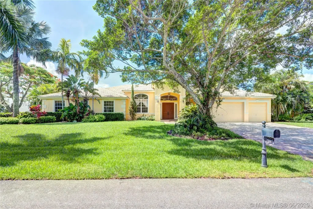 15242 SW 17th Street Davie FL 33326